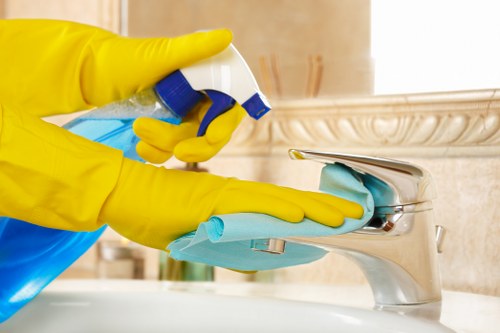 Detailed cleaning tasks for kitchens and bathrooms in Barnes